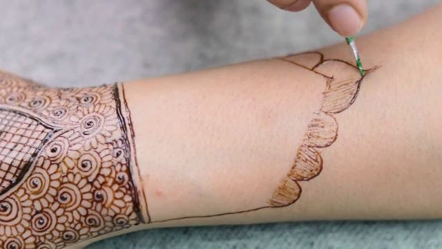 Eid Special Mehndi Design 2021 Full Back Hand / Alia Mehndi - Eid Mubarak - تجهيزات العيد смотреть онлайн