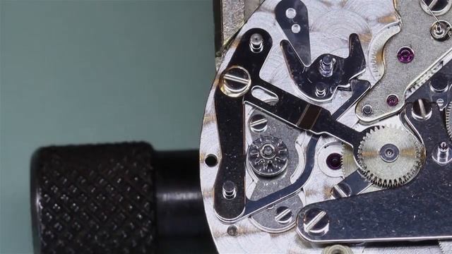 Part 4 of 8 Breitling Bentley Service ETA 2892 A2 Dubois Depraz Watch Repair Tutorial смотреть онлайн