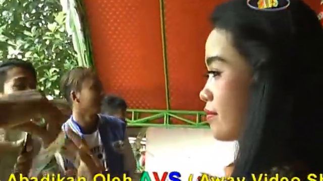 GEBREG MUSIK PENTAS IN JARINGAO jaran goyang смотреть онлайн