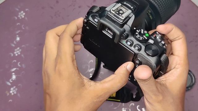 Nikon D5600 Unboxing And review with 70-300 Zoom Lens||(Photo And Video Test) смотреть онлайн