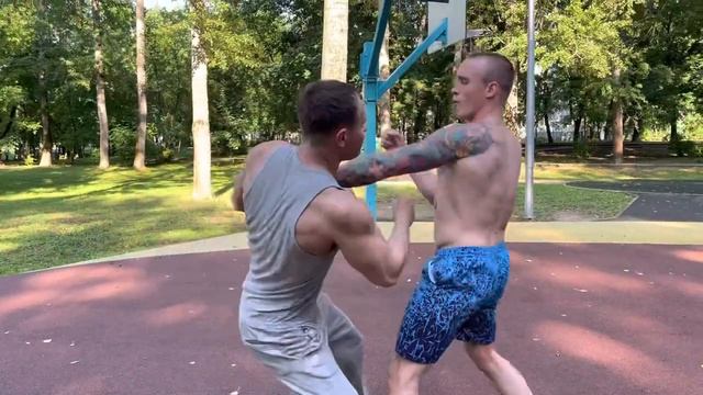 Артур Акаб тренировка смотреть онлайн