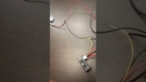 простое подключение цифрового вольтметра - амперметра,вольт-амперметр с ALIEXPRESS подключаем легко