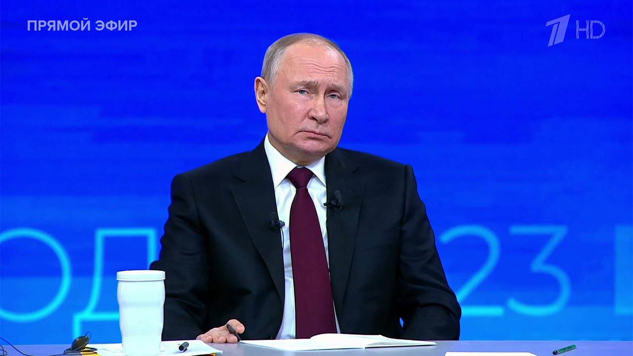 "Как у гражданина у меня тоже есть вопросы": Владимир Путин о справедливости приговоров по эконом...