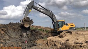 Amazing Volvo EC250DL Excavator Remove Unsoiled To Out For New Construction.