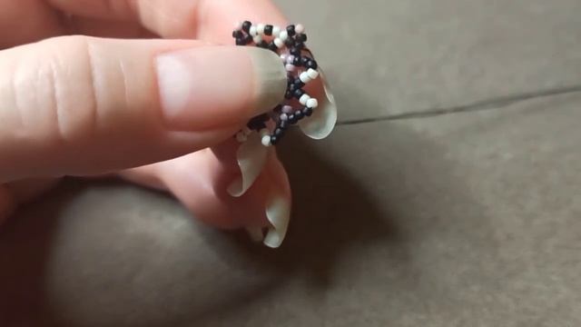 Серьги из бисера в технике уичольских мотивов. Мастер класс по бисероплетению