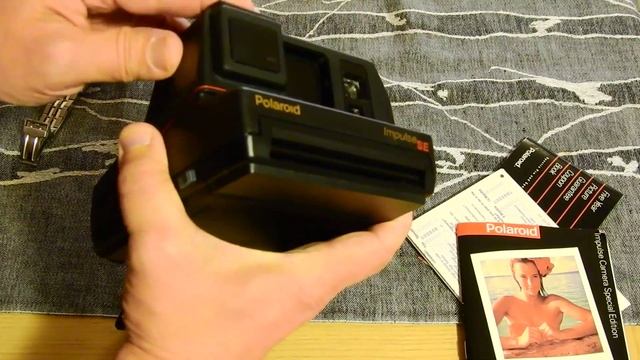 Polaroid Impulse SE Camera from 1990s w/ Manual and Other Stuff смотреть онлайн