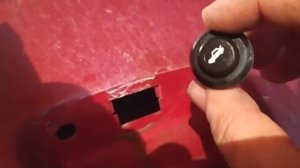 Своими руками. Citroën С4. ч.2. Замена (ремонт) кнопки багажник (Ситроен С4)