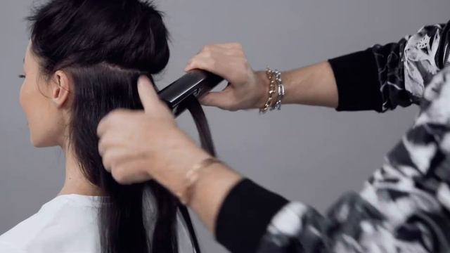 Небрежная укладка "Пляжные локоны" на длинных волосах смотреть онлайн