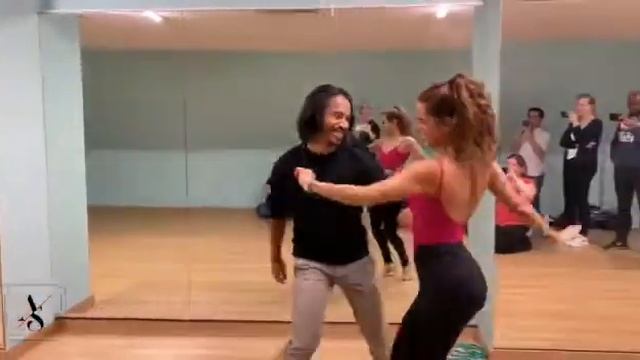 Su (@Paris.bachatero) & Adi - ohevet oti amiti - natihen- dj Alejandro bachata смотреть онлайн