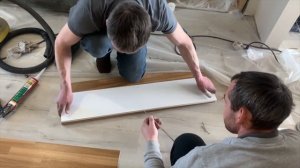 Установка деревянных ступеней на лестницу/обшивка лестницы на металлокаркасе