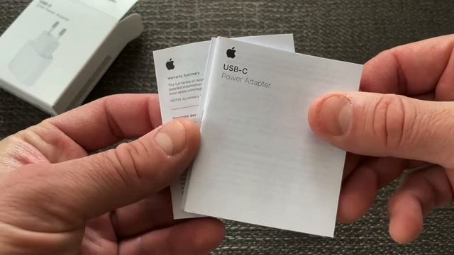 Распаковка адаптера APPLE 20W USB-C (Unboxing) смотреть онлайн