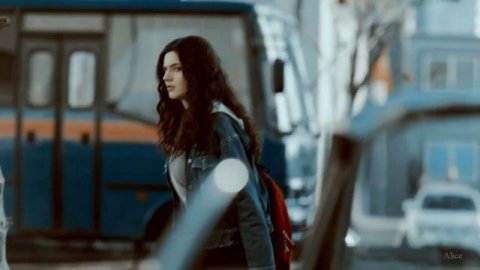 ►Araz & Aylin - Знак зодиака/Прочь из моей головы