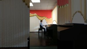 Г.Геуман Романтическая прелюдия исполняет Ермолаев Дарий