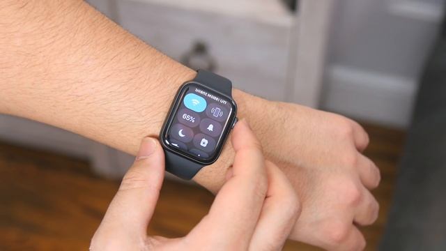 Apple Watch Series 4 - Perfect Timing | Everything You Need To Know! смотреть онлайн