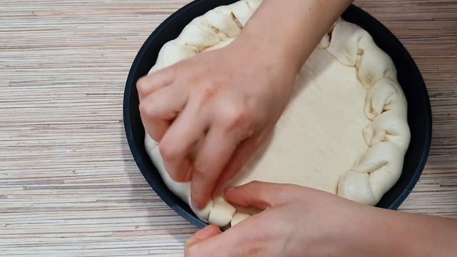 БЕСПОДОБНЫЙ ПИРОГ КОСИЧКА из Замороженных ягод смотреть онлайн