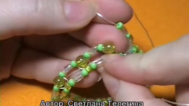 Эластичный ободок из бусин и бисера смотреть онлайн