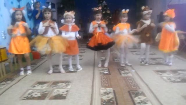 Больше больше гламура и макияжа и маникюра смотреть онлайн