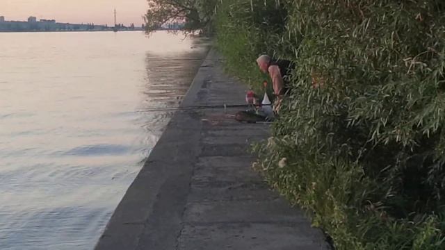 Рыбалка и рыбаки. Воронежское водохранилище. смотреть онлайн
