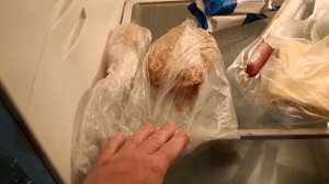 Каждодневная  "беготня" на дачу утомляет и уходит много времени. Принято решение: пожить на даче!