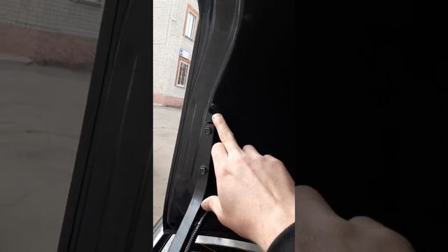 Обивка крышки багажника на Lada Granta смотреть онлайн