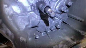 Хонда Везель 2015 обслуживание выжимного (замена смазки в подшипниках выжимного механизма сцепления)