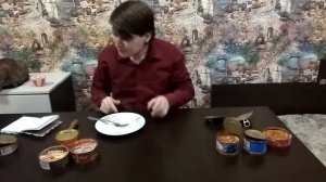 Килька в томатном соусе. Почему так гадко?