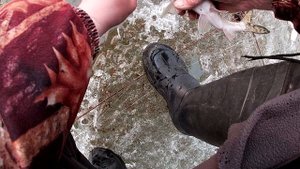 РЫБЫ ВАЛОМ! РЫБАЛКА НА ХАПУГУ ХЛОПОК ВЕСНОЙ. ТАКОЙ РЫБАЛКИ ТЫ НЕ ВИДЕЛ! САЗАН, КАРАСЬ, ЩУКА, СУДАК!