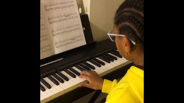 Écossaise Suzuki Book 2 piano solo | MJB Uni Star смотреть онлайн