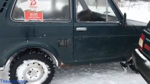 Нива на цепях против шипов.