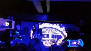 Лу, Мульт, Риша - Outside (акустика, Tracktor Bowling)