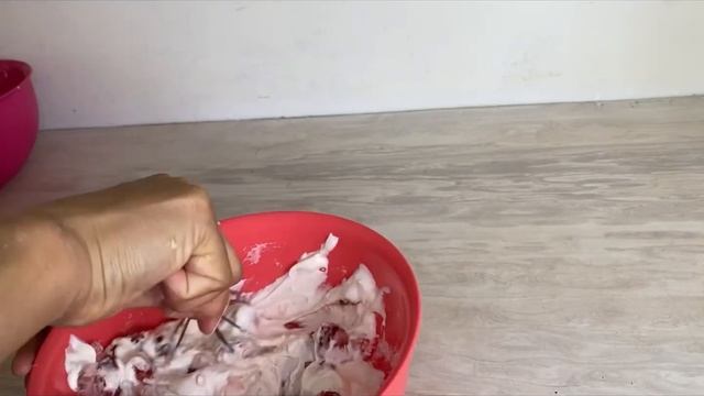 Құлпынайлы пирог ? Хит пирог .Клубничный пирог. смотреть онлайн