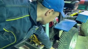 Самодельный глушитель на мини трактор переломка.