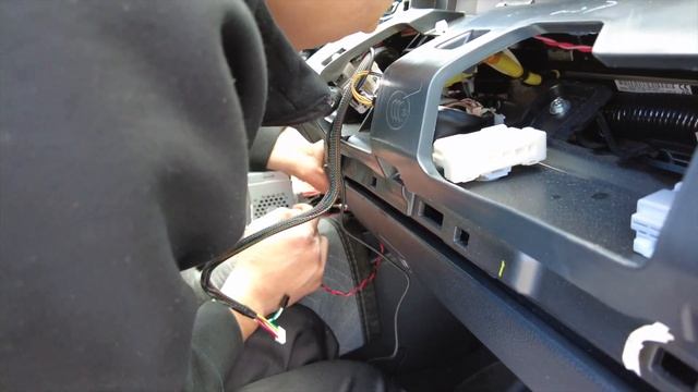 Lexus NX | Wireless CarPlay & Android Auto | Installation смотреть онлайн