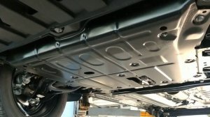 Рено Аркана 1,6 МКПП 4х2 вид снизу