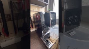 DeLonghi ECAM370.70.B problem z piszczeniem