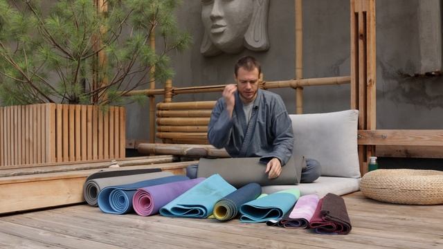 Как выбрать коврик для йоги смотреть онлайн