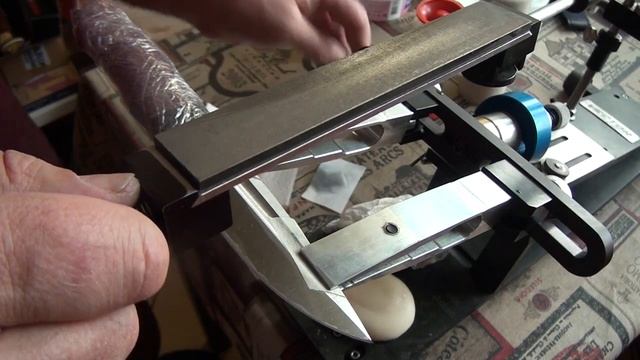 Венёвский алмаз 100\80 на металлической связке. Формирование РК. Сталь Z-Max 67hrc.
