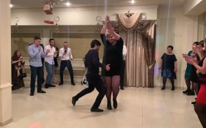 Танцевальный батл! Смотрел 100000 раз!