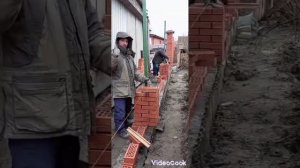 Кладка кирпича от а до я . для чего кладём сетку в кладку, как заводим угол, рашивка кладки