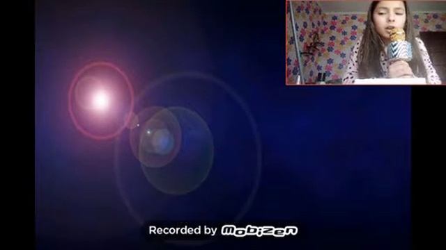 Пою песню "я б уплыла в океан" или "сарафан" на микрафоне смотреть онлайн