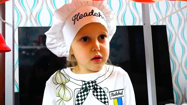 ПРОДАВЕЦ МОРОЖЕНОГО Магазин расширяется Передвижной Лоток с мороженым и Хот Догами смотреть онлайн