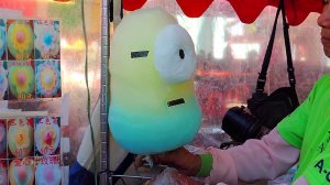 Невероятная конфета из сахарной ваты. Искусство: Миньоны, утка, свинья, медведь, цветок