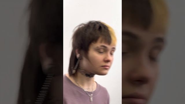 Самая популярная женская стрижка 2023 года смотреть онлайн