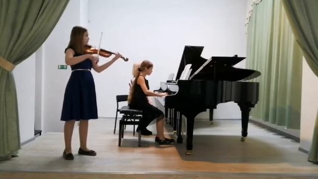 В. Потсток. Испанская фантазия ор. 15 "Сувенир для Сарасате" смотреть онлайн