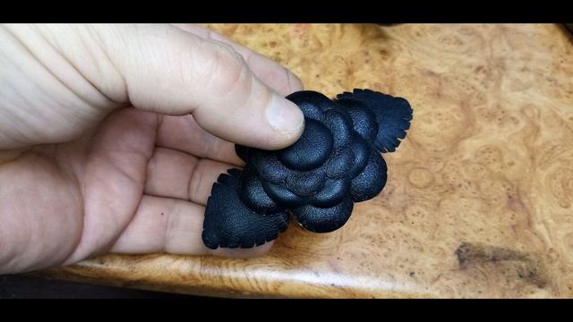 Как сделать заколку для волос, из кожи. Хендмейд.How to make a hair clip from leather. Hand made. смотреть онлайн