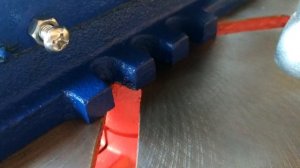 Несерьёзный обзор крестовинных тисков ЭНКОР-Инструмент или танцы с бубном по их закреплению