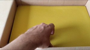 вощина литая  МАГАС 4500 руб/5 кг, вощина полу максимум Новокубанск 4000 руб/5 кг.