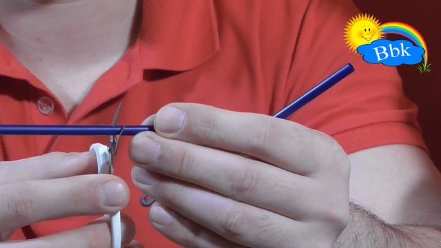 Папа с сыном играют. Как сделать вертолёт, чтобы летать...?? смотреть онлайн