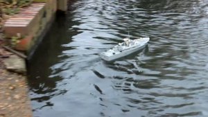 Italeri 1/35 Vosper MTB RC Conversion