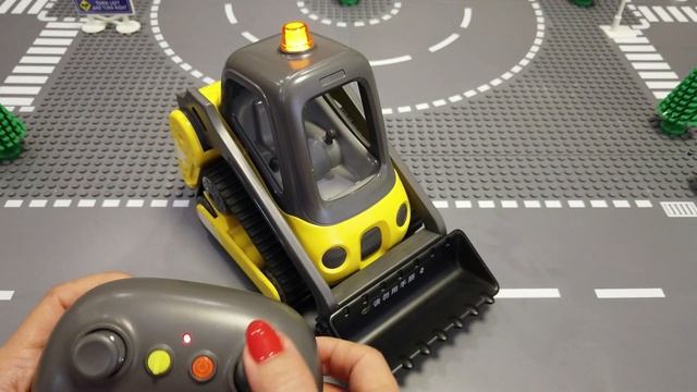 Игрушка погрузчик от xiaomi на радиоуправлении ! Понравится даже взрослому ! #xiaomi #игрушка смотреть онлайн